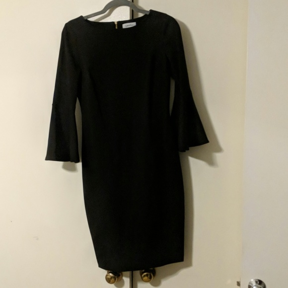 Flare sleeve dress in perfect condition - Picture 1 of 2
